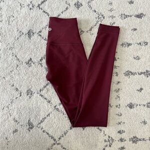 Lululemon Wunder Train HR High-Rise Leggings Tight 28"